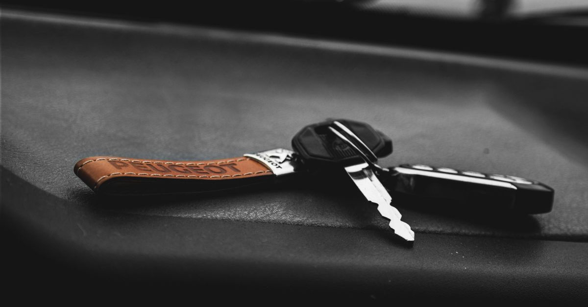 Chevrolet car key fob — Closter Locksmith